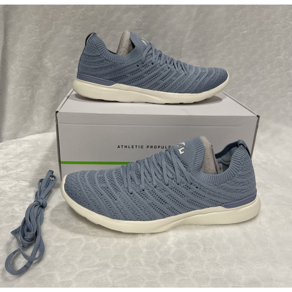 APL Techloom Wave Running Shoes Knit Sneakers Athletic Mens 10 Forged Blue Ivory